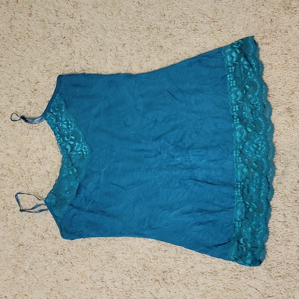Medium, teal, crinkle and lace camisole from Maurices.